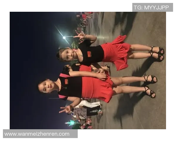 李敏专访回顾篮球生涯与欧冠足球的精彩瞬间与成长历程 李敏专访回顾篮球生涯与欧冠足球的精彩瞬间与成长历程