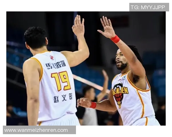 实时新闻南京篮球队的蜕变之旅从传统强队到现代竞技新标杆的探索与实践